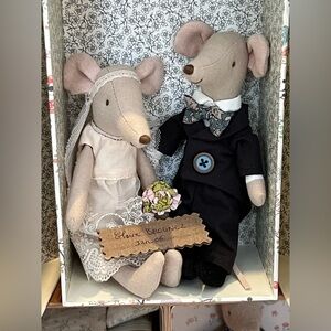 NEW retired Charming Wedding Mouse Couple Plush Set